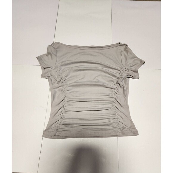 Shein Womens Light Grey Side Rouched Short Sleeve Shirt Size Small - Picture 8 of 8